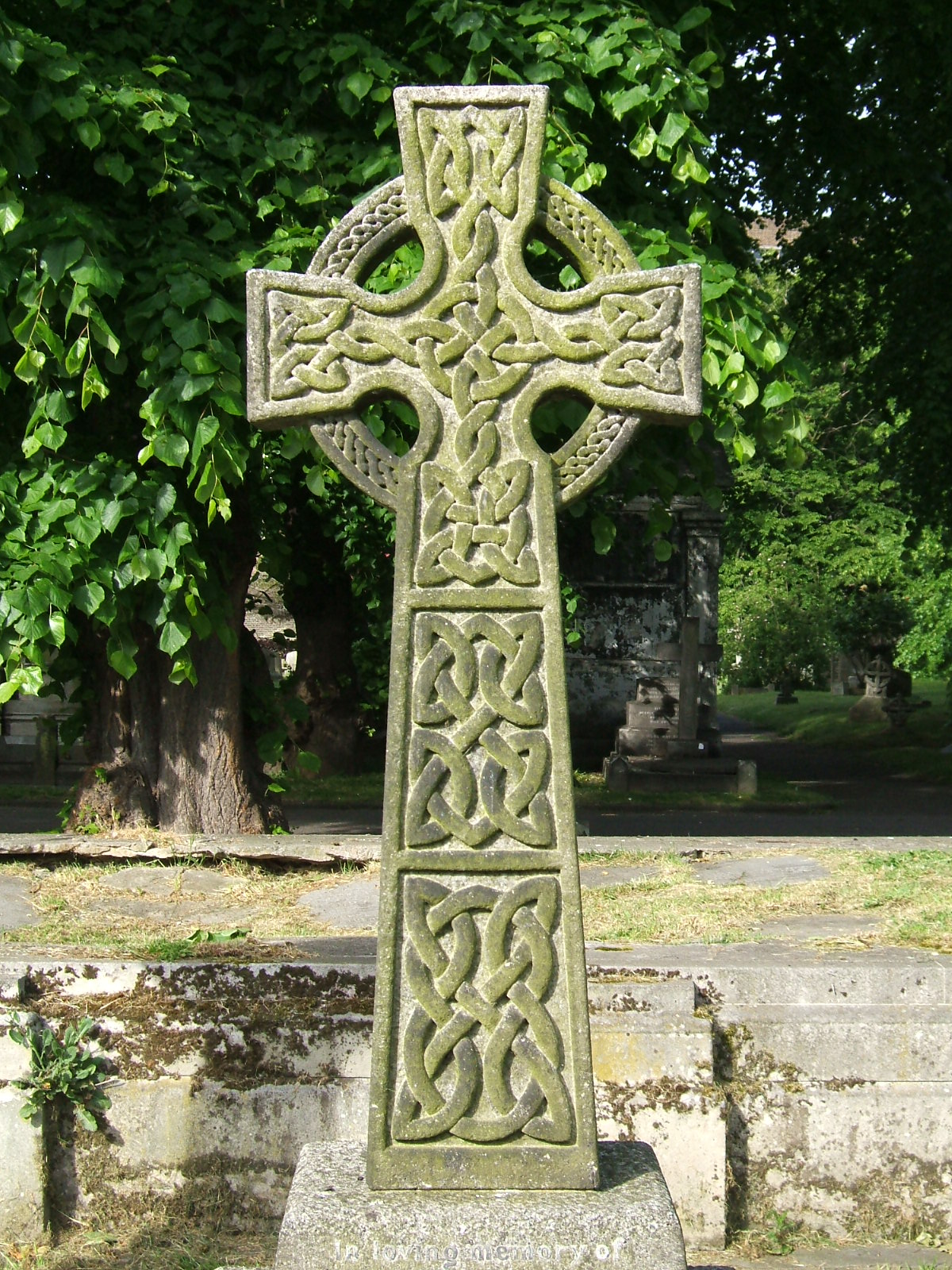 Triquetra (Celtic Knot)